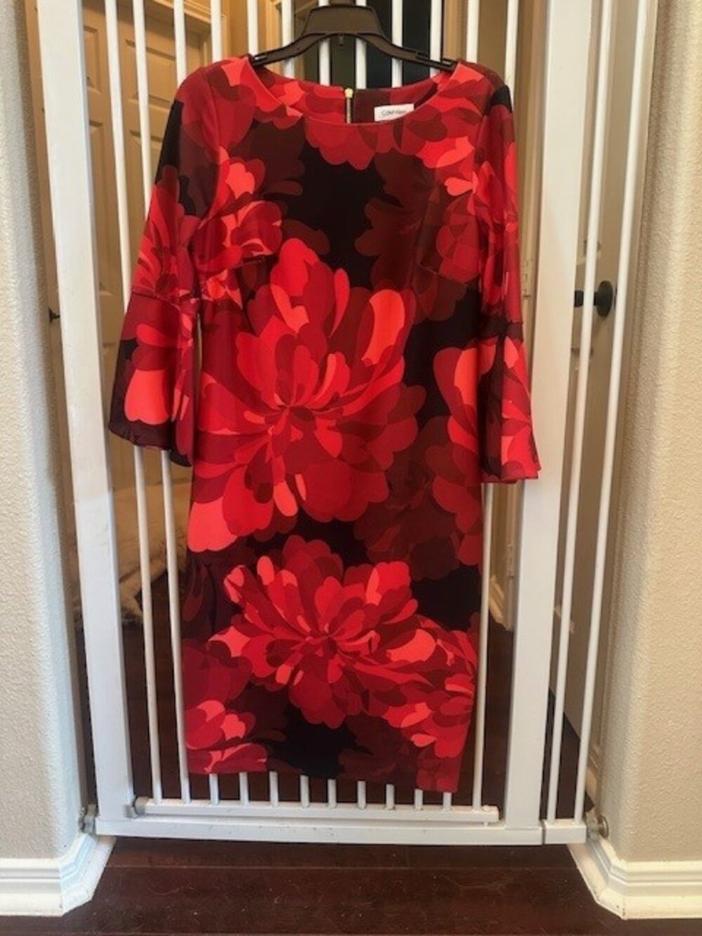 Calvin Klein Red Floral Dress Women’s Size 6